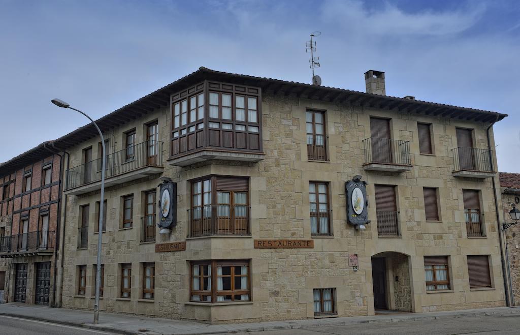 Hotel Rural La Corte De Los Pinares Vinuesa Exteriör bild
