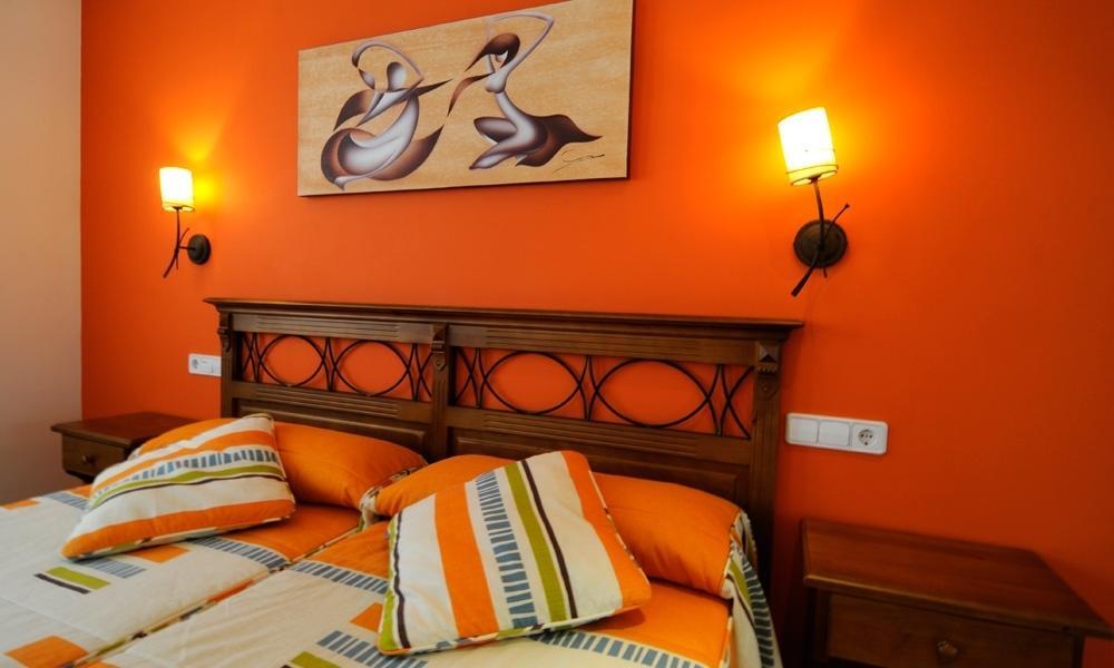 Hotel Rural La Corte De Los Pinares Vinuesa Rum bild
